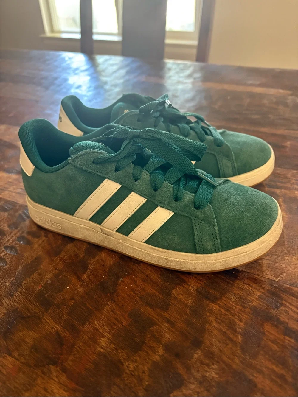 adidas Kids Campus Sneaker in Teal and White